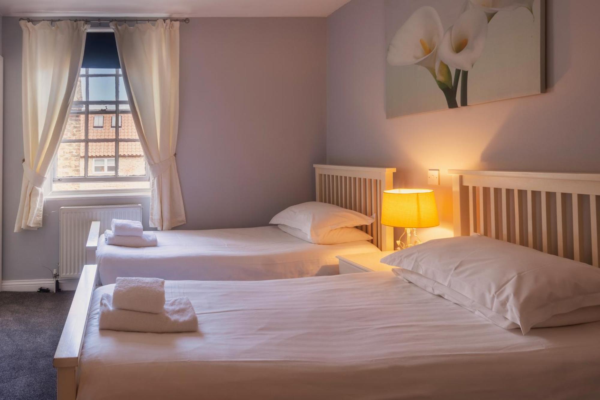 The Three Coopers Bed & Breakfast Bedale Exterior photo